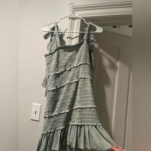GORGEOUS GREEN DRESS!!!